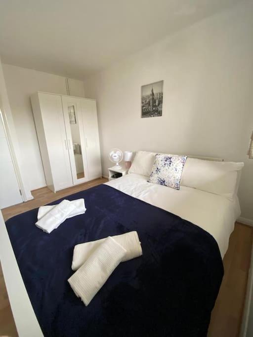 Comfy Entire Flat With City View Balcony In Regents Park, Camden, Central London公寓 外观 照片